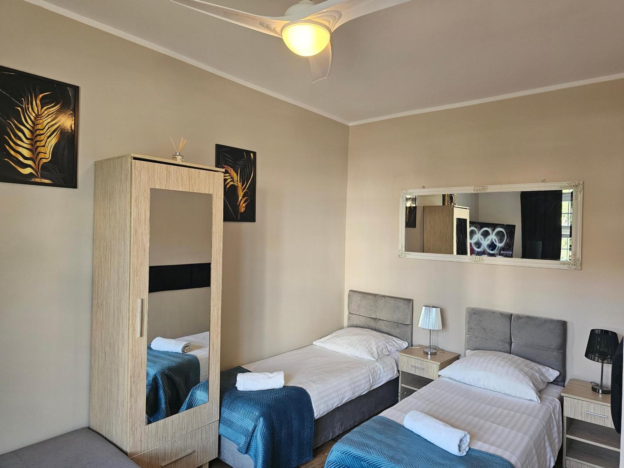 Homestay Bialy Dworek - Solankowa 60 *